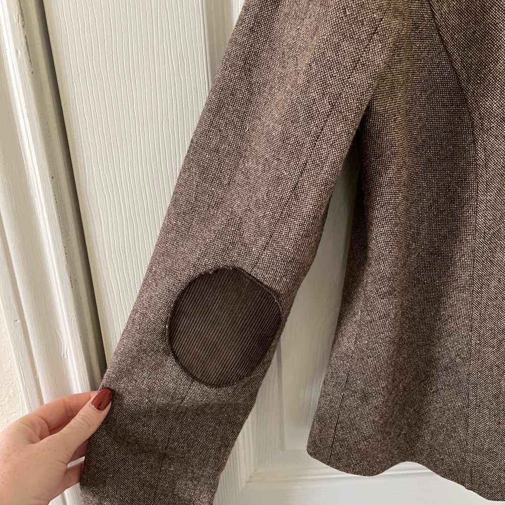 To The Max Brown Ruffle Front Blazer - Picture 7 of 13